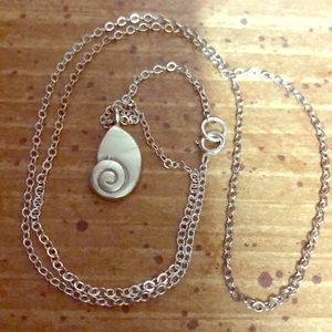 Seashell silver necklace